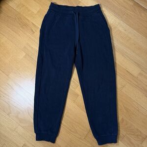 Lululemon Scuba High-Rise Jogger 7/8 Length True Navy 6 GUC Athleisure Cozy $118